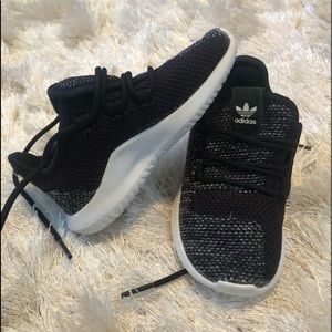 Adidas tubular toddler size 7